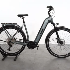 Aanbieding Cube Kathmandu Hybrid Pro